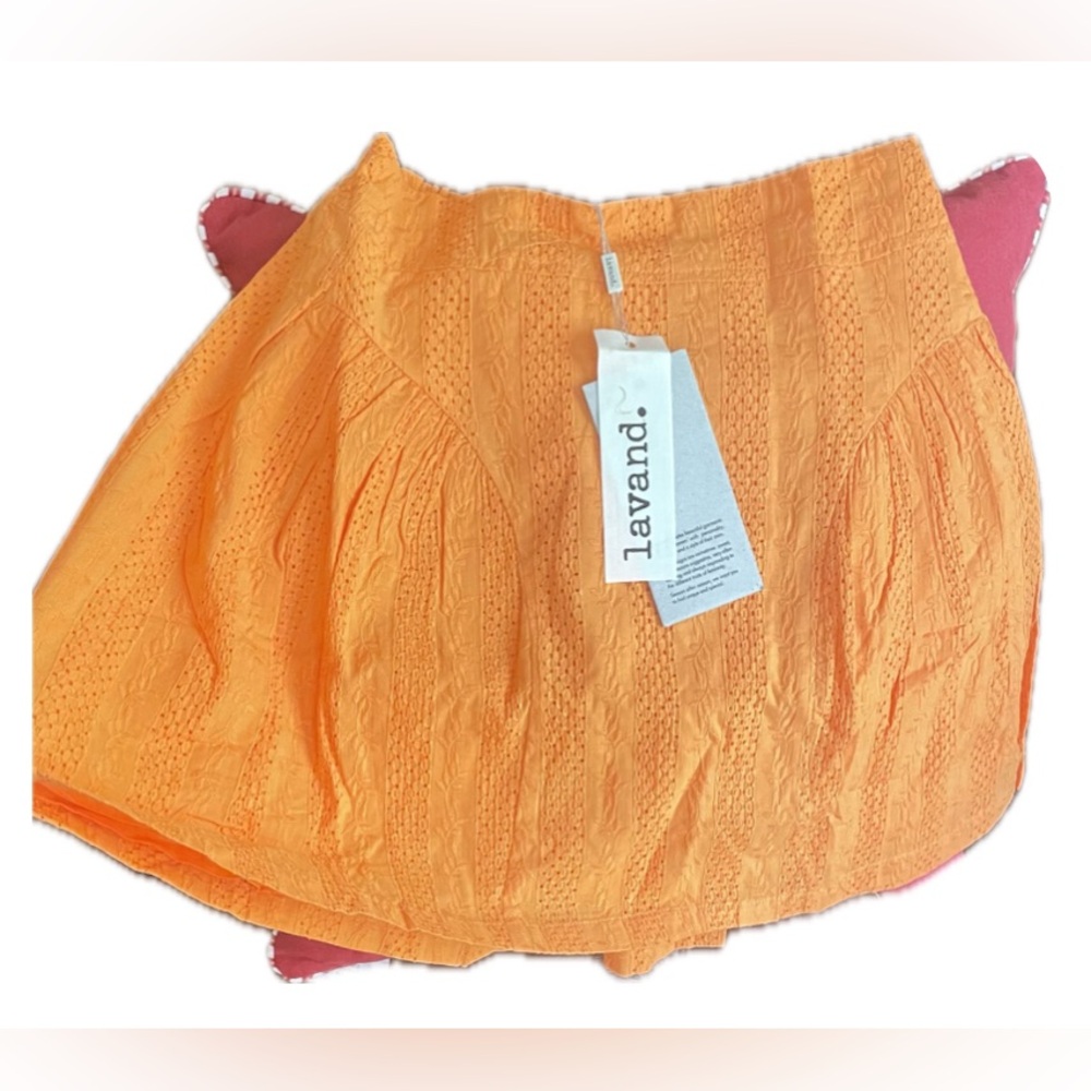 Lavand Orange mini skirt Skirt. NWT Product from Spain.very cute skirt .